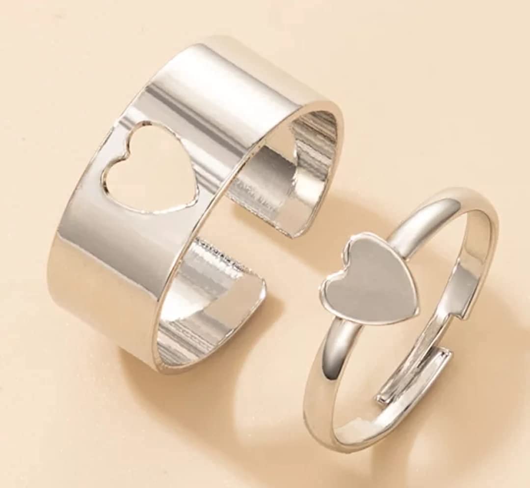 Charming Silver Heart Couple Rings